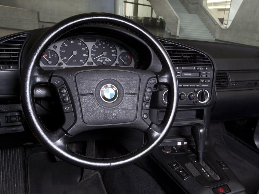  BMW 3-Series Coupe Electro-Antrieb 1995 года  (фото 5 из 7)